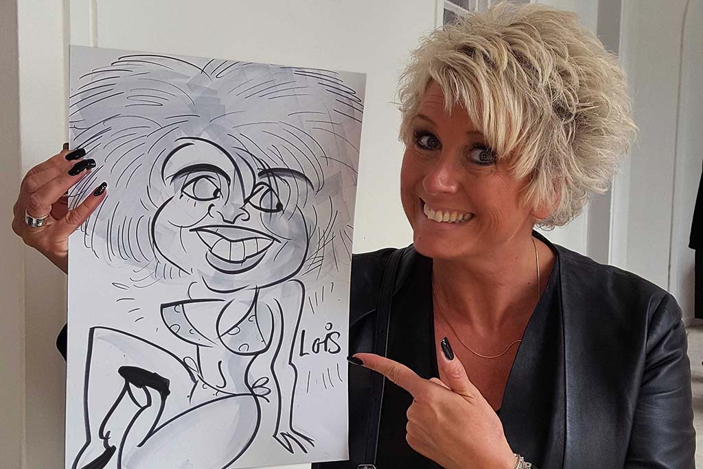 summer drinks party caricaturist enjoys drawing Lois